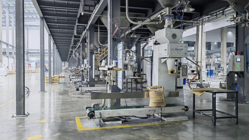 耐候改性塑料颗粒：揭秘其价格背后的秘密